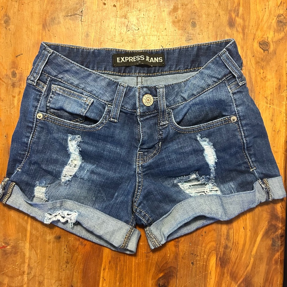 EXPRESS Jean shorts